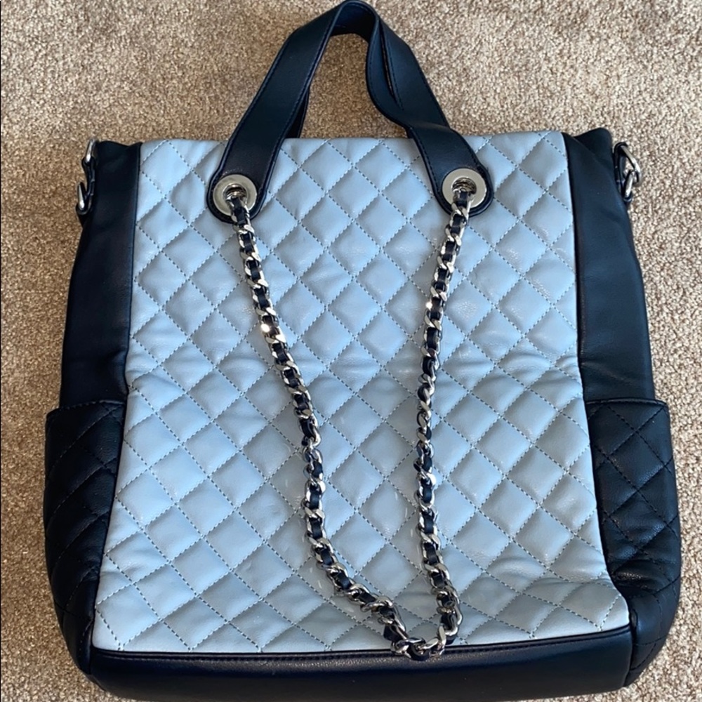 Large Bag. - Picture 2 of 4